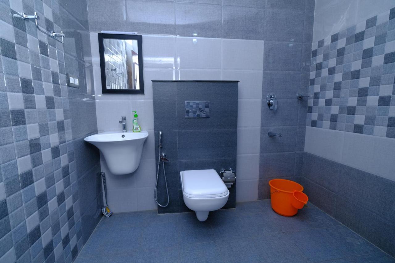 Marari Ebin Charlys Apartamento Mararikulam Exterior foto